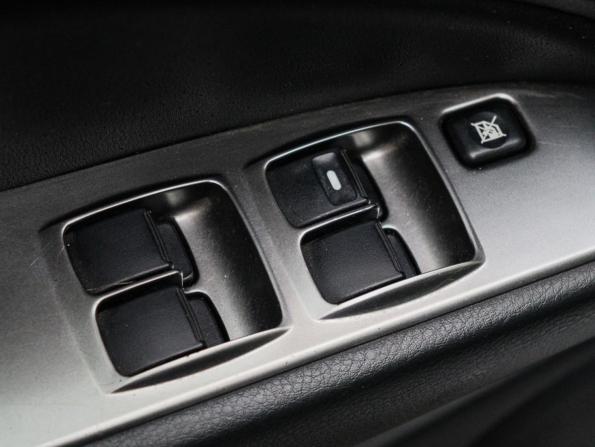 Mitsubishi Outlander I с пробегом 2005 года, цена 680 000 рублей, 233854 км, внедорожник, Автокод Объявления