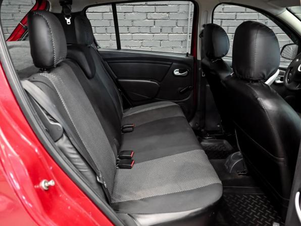 Renault Sandero I с пробегом 2014 года, цена 680 000 рублей, 180051 км, хэтчбек, Автокод Объявления
