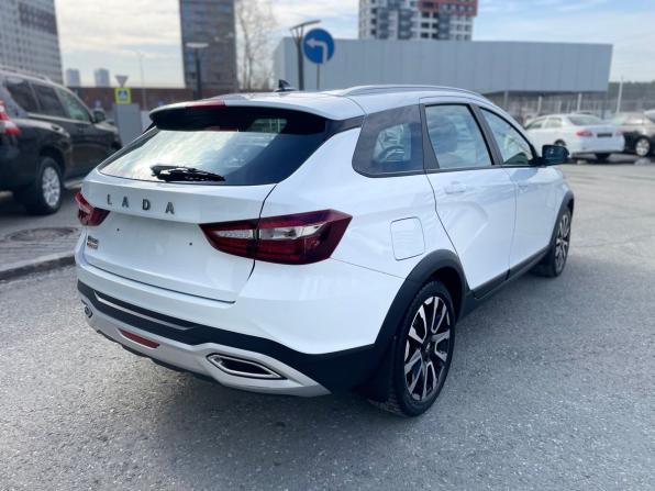 Lada (ВАЗ) Vesta I Рестайлинг (NG) с пробегом 2024 года, цена 1 539 000 рублей, 25400 км, универсал, Автокод Объявления