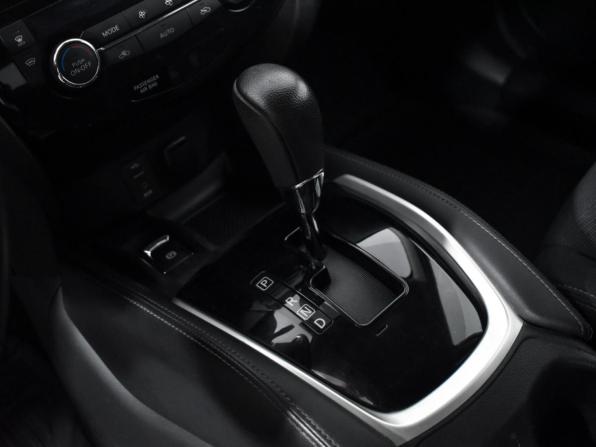 Nissan X-Trail III с пробегом 2017 года, цена 1 800 000 рублей, 139000 км, внедорожник, Автокод Объявления