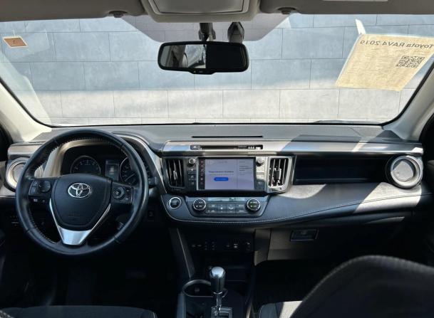 Toyota RAV4 IV (XA40) Рестайлинг с пробегом 2019 года, цена 2 510 000 рублей, 166840 км, внедорожник, Автокод Объявления