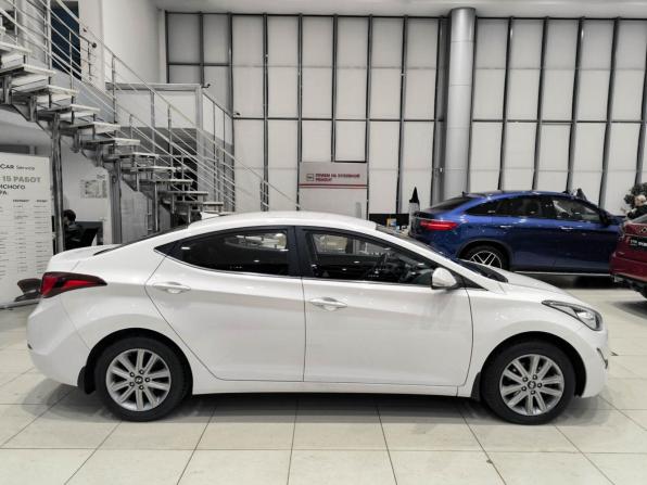 Hyundai Elantra V (MD) Рестайлинг с пробегом 2015 года, цена 1 399 000 рублей, 91943 км, седан, Автокод Объявления