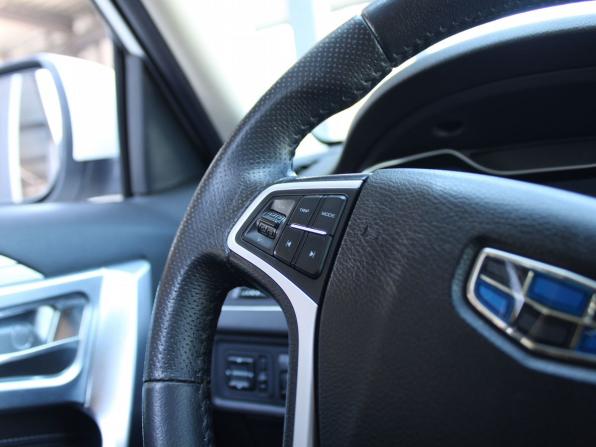 Geely Emgrand X7 I Рестайлинг 2 с пробегом 2020 года, цена 1 359 000 рублей, 64952 км, внедорожник, Автокод Объявления