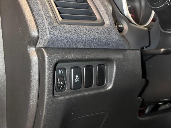 Mitsubishi ASX I Рестайлинг с пробегом 2012 года, цена 1 077 000 рублей, 171570 км, внедорожник, Автокод Объявления