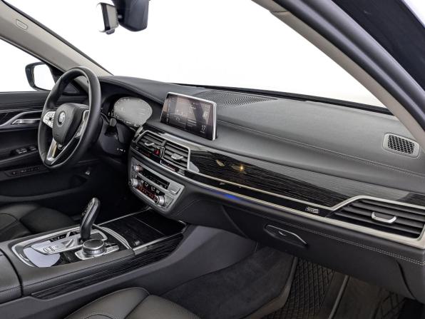 BMW 7 серии VI (G11/G12) Рестайлинг с пробегом 2020 года, цена 5 250 000 рублей, 145791 км, седан, Автокод Объявления