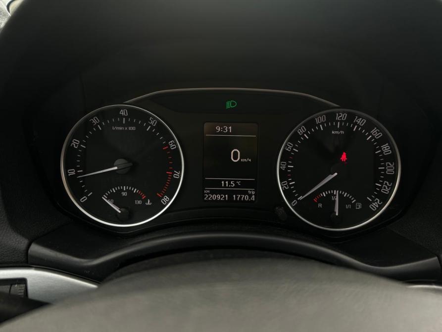 Skoda Octavia II (A5) Рестайлинг Санкт-Петербург  - изображение 8