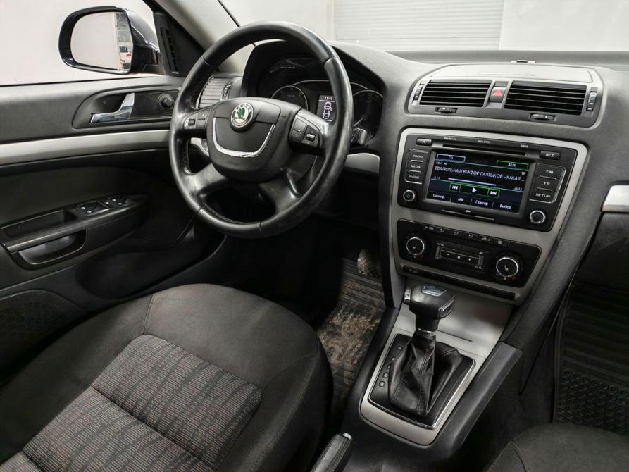 Skoda Octavia II (A5) Рестайлинг Москва  - изображение 10