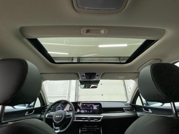 Kia K5 III с пробегом 2025 года, цена 3 149 000 рублей, 20487 км, седан, Автокод Объявления