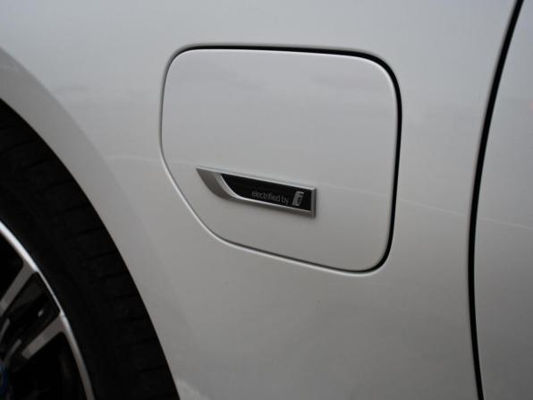 BMW 3 серии VII (G2x) Рестайлинг с пробегом 2022 года, цена 4 993 000 рублей, 43200 км, седан, Автокод Объявления