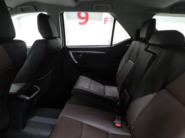 Toyota Fortuner II с пробегом 2018 года, цена 3 890 000 рублей, 104931 км, внедорожник, Автокод Объявления