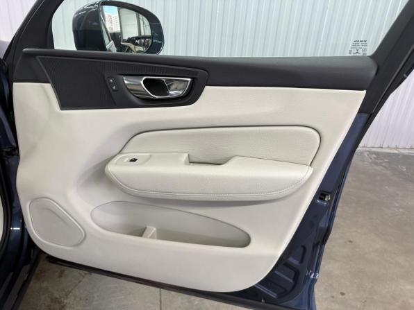 Volvo XC60 II с пробегом 2021 года, цена 3 527 000 рублей, 114863 км, внедорожник, Автокод Объявления