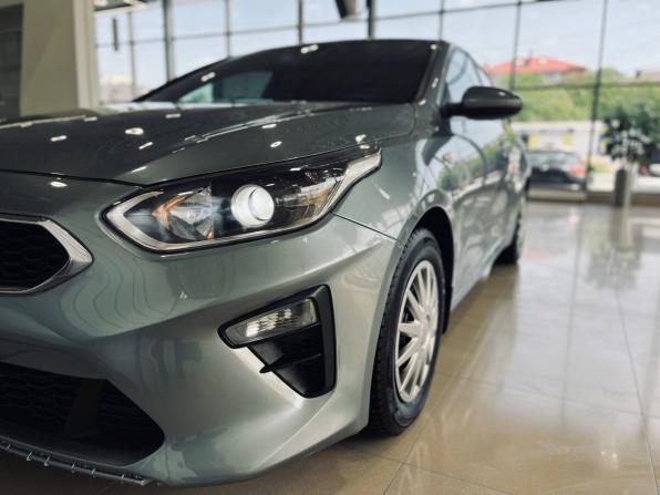Kia Ceed III с пробегом 2019 года, цена 1 609 900 рублей, 135000 км, хэтчбек, Автокод Объявления