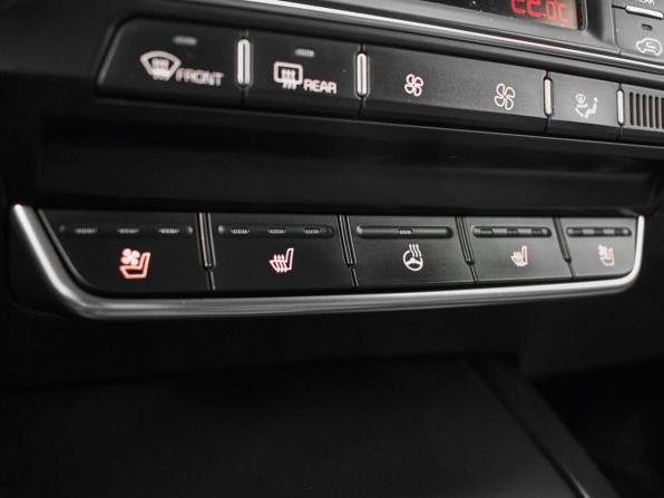 Kia Sorento III Prime Рестайлинг с пробегом 2018 года, цена 2 590 000 рублей, 160810 км, внедорожник, Автокод Объявления