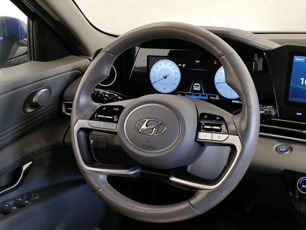 Hyundai Elantra VII (CN7) с пробегом 2021 года, цена 2 089 000 рублей, 59951 км, седан, Автокод Объявления