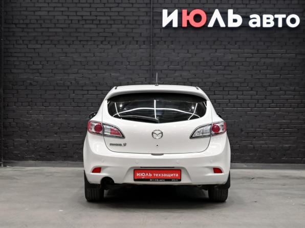 Mazda 3 II (BL) Рестайлинг с пробегом 2012 года, цена 1 000 000 рублей, 194758 км, хэтчбек, Автокод Объявления