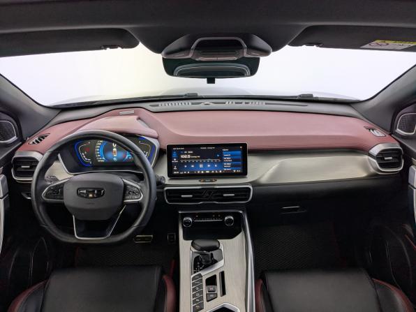 Geely Coolray I с пробегом 2023 года, цена 1 750 000 рублей, 67725 км, внедорожник, Автокод Объявления