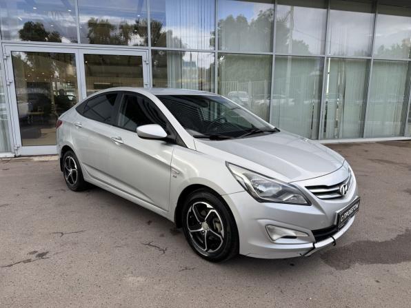 Hyundai Solaris I Рестайлинг с пробегом 2016 года, цена 975 000 рублей, 140000 км, седан, Автокод Объявления