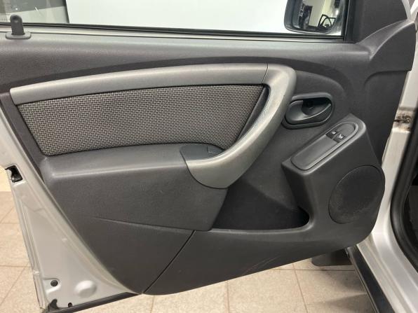 Renault Duster I Рестайлинг с пробегом 2018 года, цена 1 299 000 рублей, 119000 км, внедорожник, Автокод Объявления