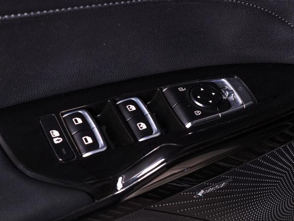 Kia K5 III с пробегом 2021 года, цена 2 770 000 рублей, 91000 км, седан, Автокод Объявления