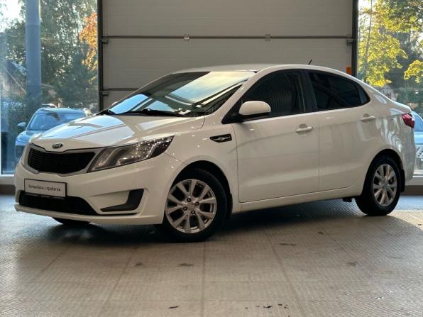 Kia Rio III с пробегом 2014 года, цена 640 000 рублей, 204000 км, седан, Автокод Объявления