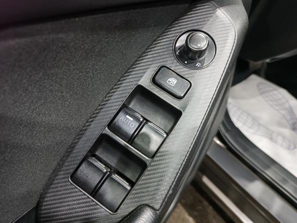 Mazda 3 III (BM) с пробегом 2013 года, цена 1 170 000 рублей, 129232 км, хэтчбек, Автокод Объявления