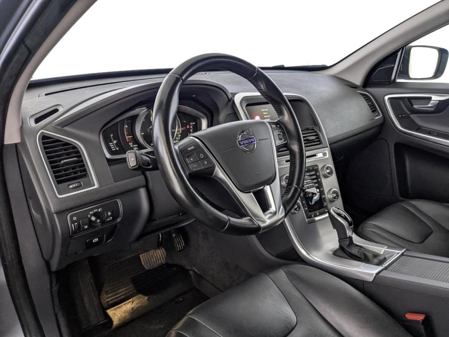 Volvo XC60 I Рестайлинг Москва  - изображение 15
