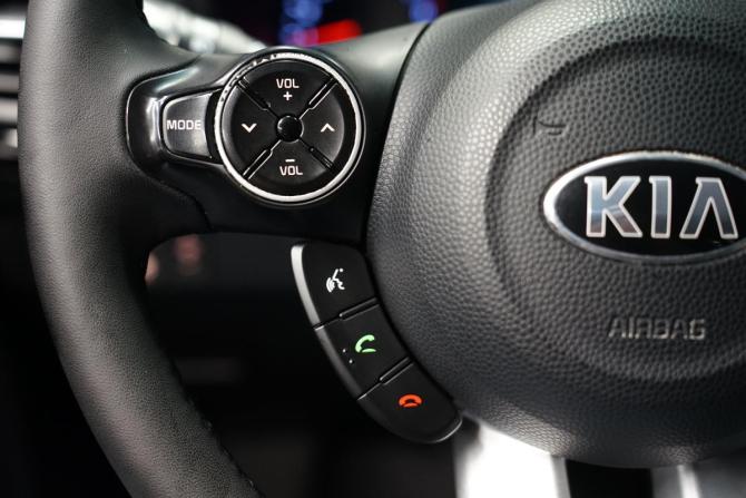 Kia Soul II Рестайлинг с пробегом 2017 года, цена 1 532 000 рублей, 157000 км, хэтчбек, Автокод Объявления