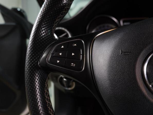 Mercedes-Benz CLA I (C117 X117) с пробегом 2015 года, цена 1 649 000 рублей, 186038 км, седан, Автокод Объявления