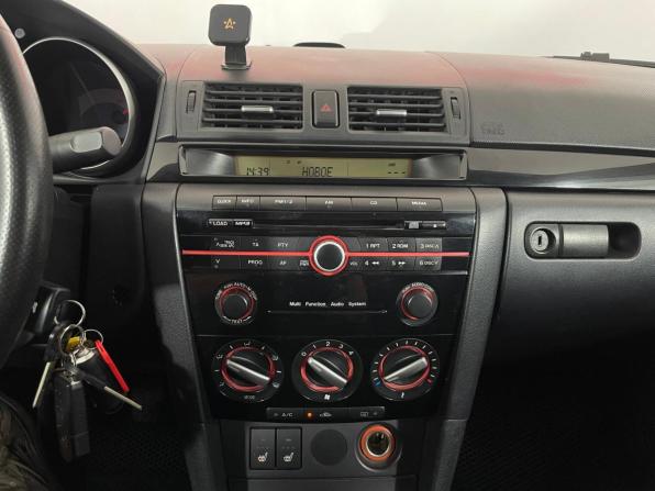 Mazda 3 I (BK) Рестайлинг с пробегом 2008 года, цена 579 000 рублей, 190300 км, седан, Автокод Объявления