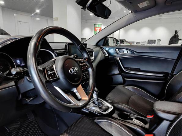 Kia Ceed III с пробегом 2019 года, цена 1 575 000 рублей, 153141 км, хэтчбек, Автокод Объявления