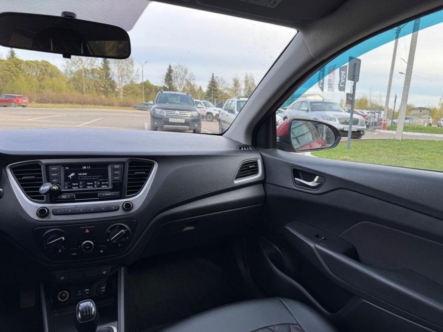 Hyundai Solaris II Великие Луки  - изображение 15