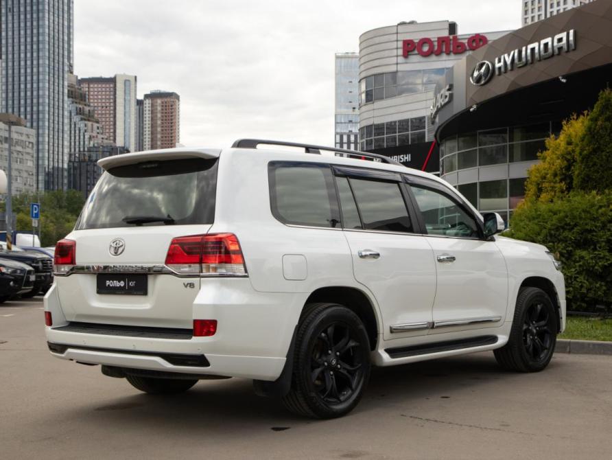 Toyota Land Cruiser 200 Series Рестайлинг 2 Москва  - изображение 4
