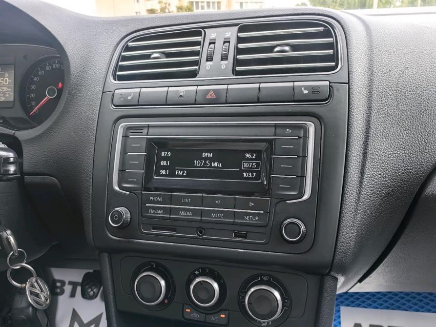 Volkswagen Polo V Рестайлинг Нижнекамск  - изображение 18