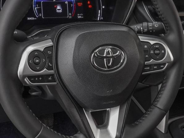 Toyota Corolla Cross I с пробегом 2023 года, цена 3 799 000 рублей, 30433 км, внедорожник, Автокод Объявления