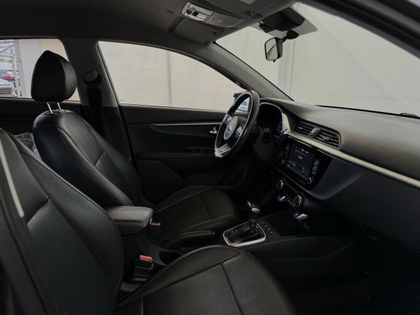 Kia Rio IV Рестайлинг с пробегом 2021 года, цена 1 790 000 рублей, 104909 км, хэтчбек, Автокод Объявления