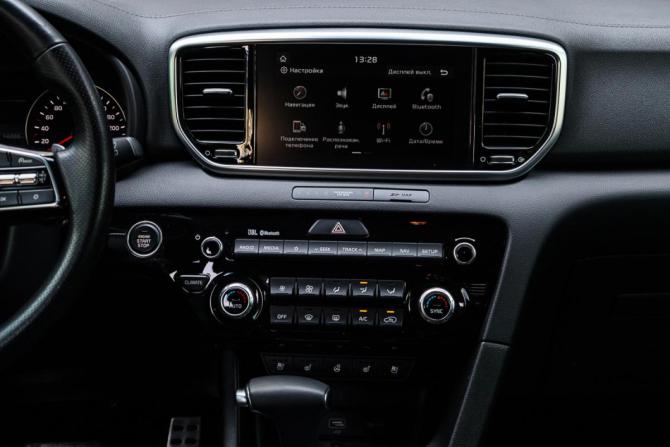 Kia Sportage IV Рестайлинг с пробегом 2019 года, цена 2 890 000 рублей, 66883 км, внедорожник, Автокод Объявления