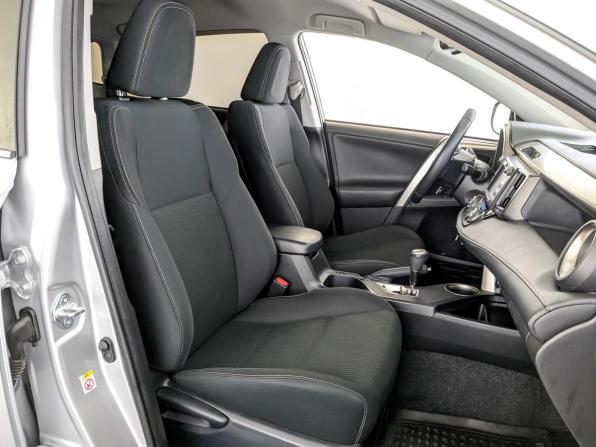 Toyota RAV4 IV (XA40) с пробегом 2014 года, цена 1 820 000 рублей, 133010 км, внедорожник, Автокод Объявления