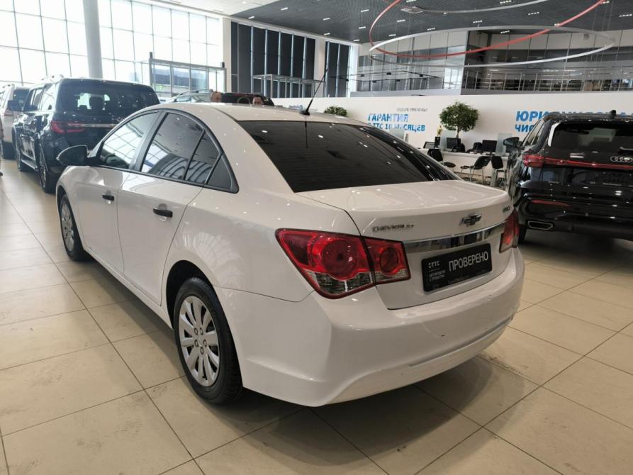 Chevrolet Cruze I Рестайлинг Казань  - изображение 8