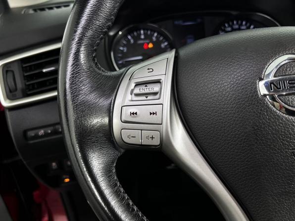 Nissan Qashqai II с пробегом 2018 года, цена 1 650 000 рублей, 160161 км, внедорожник, Автокод Объявления