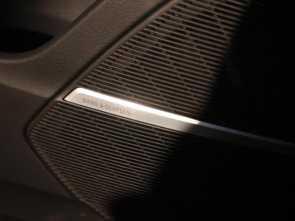 Audi Q8 I (4M) с пробегом 2019 года, цена 5 499 000 рублей, 91118 км, внедорожник, Автокод Объявления