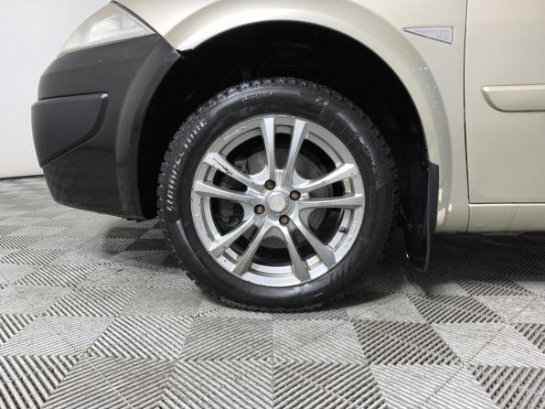 Renault Megane II Рестайлинг с пробегом 2007 года, цена 277 000 рублей, 214898 км, хэтчбек, Автокод Объявления