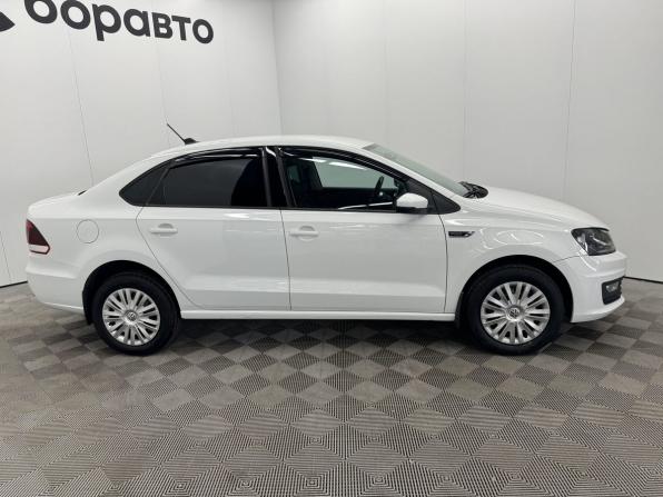 Volkswagen Polo V Рестайлинг с пробегом 2019 года, цена 999 000 рублей, 157094 км, седан, Автокод Объявления
