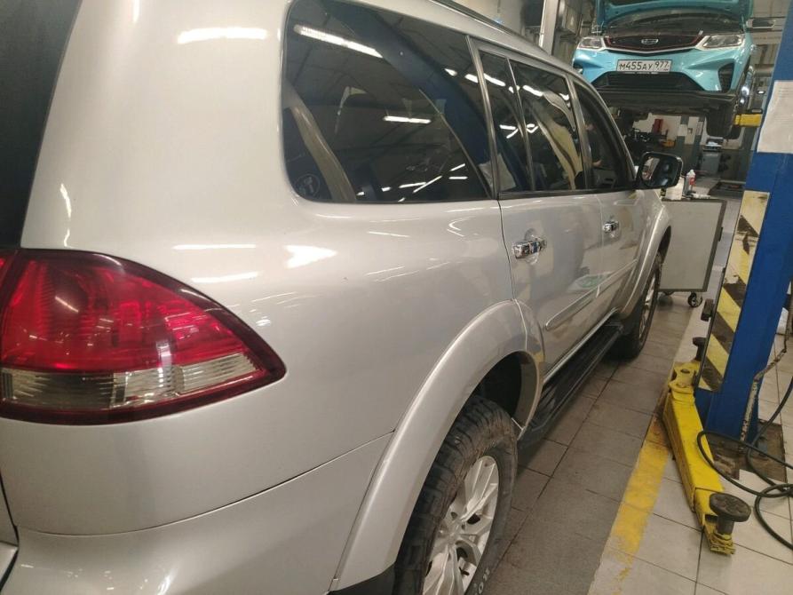 Mitsubishi Pajero Sport II Рестайлинг Москва  - изображение 6