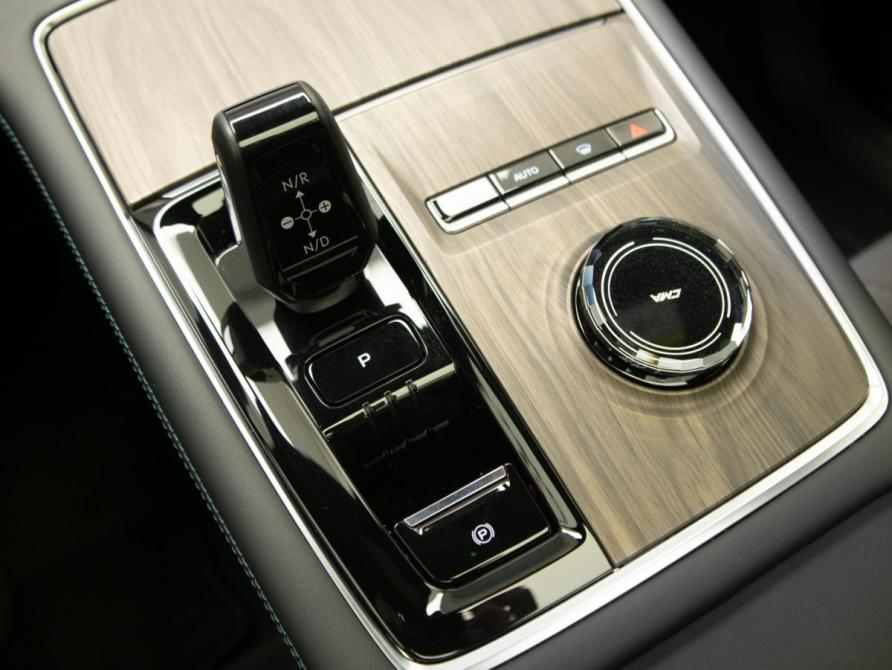 Geely Monjaro I Рестайлинг Москва  - изображение 21