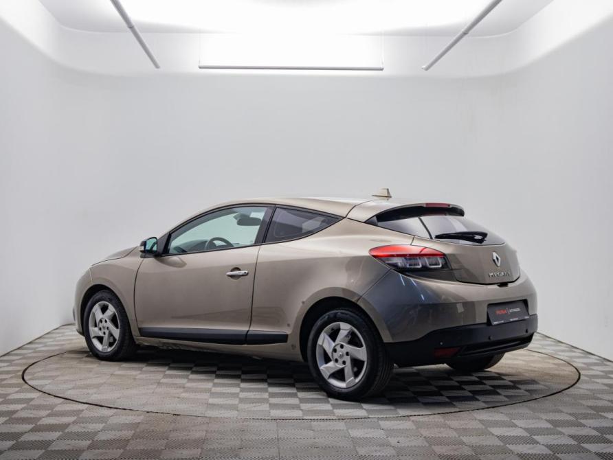 Renault Megane III Москва  - изображение 7