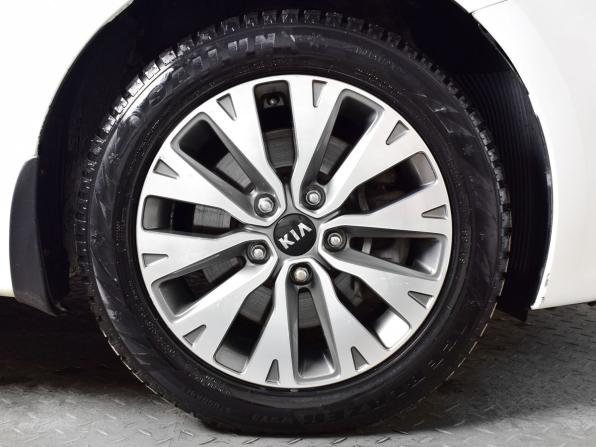 Kia Ceed II Рестайлинг с пробегом 2018 года, цена 1 275 995 рублей, 209882 км, хэтчбек, Автокод Объявления