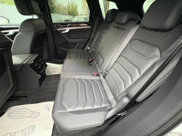 Volkswagen Touareg III с пробегом 2020 года, цена 3 900 000 рублей, 93122 км, внедорожник, Автокод Объявления