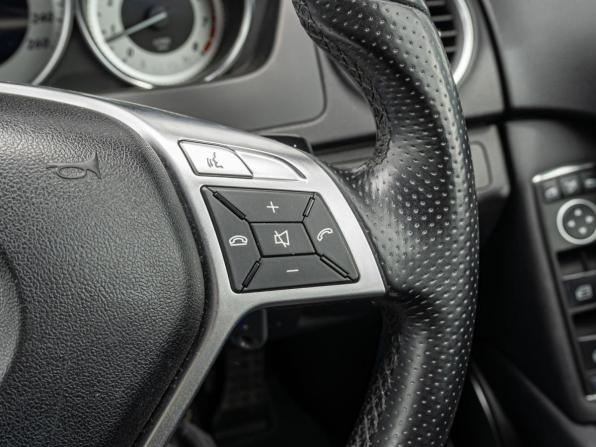 Mercedes-Benz C-Класс III (W204) Рестайлинг с пробегом 2012 года, цена 1 549 000 рублей, 68008 км, седан, Автокод Объявления