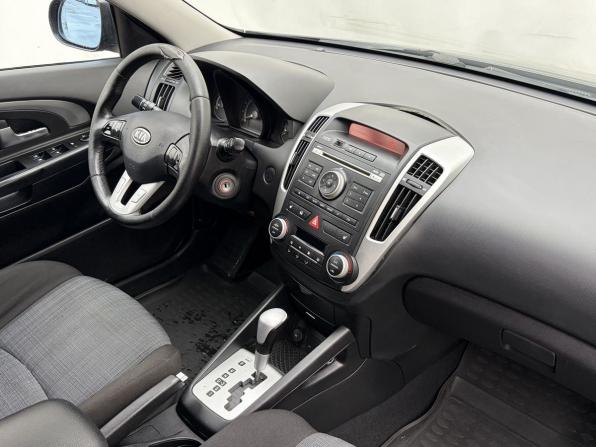 Kia Ceed I Рестайлинг с пробегом 2010 года, цена 649 000 рублей, 238233 км, хэтчбек, Автокод Объявления