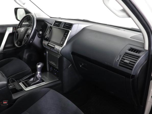 Toyota Land Cruiser Prado 150 Series Рестайлинг 3 с пробегом 2021 года, цена 4 900 000 рублей, 53596 км, внедорожник, Автокод Объявления